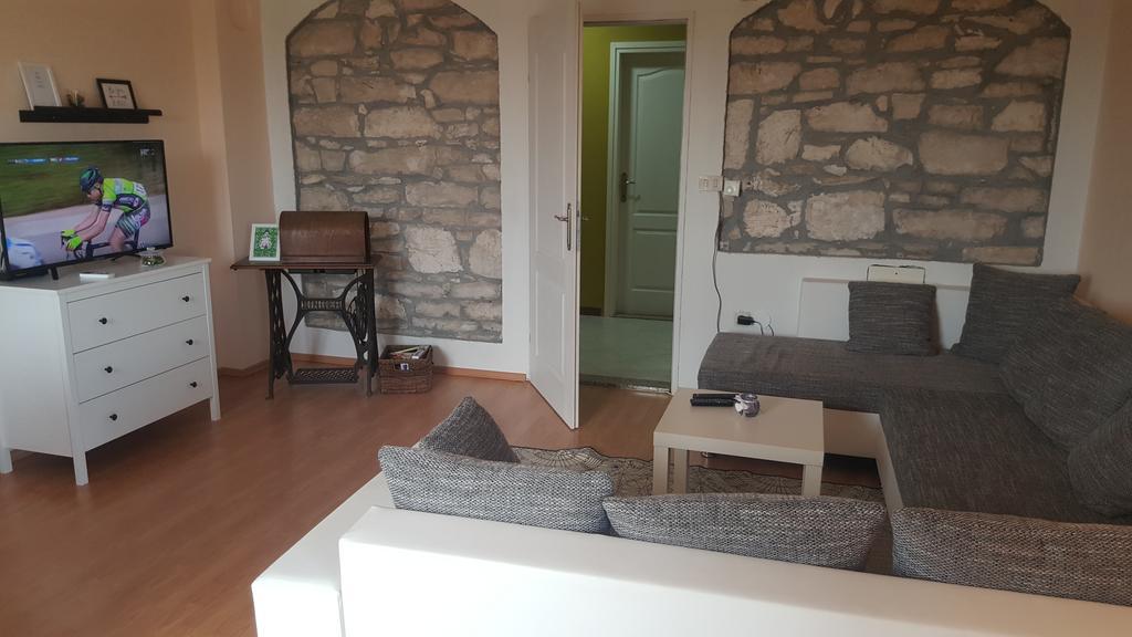 Apartments Sorgo Novigrad Istria Exteriör bild